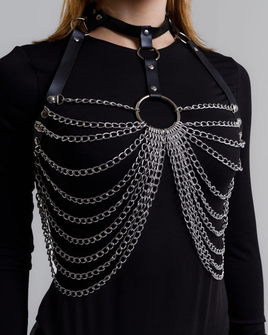 Chest harness with chains