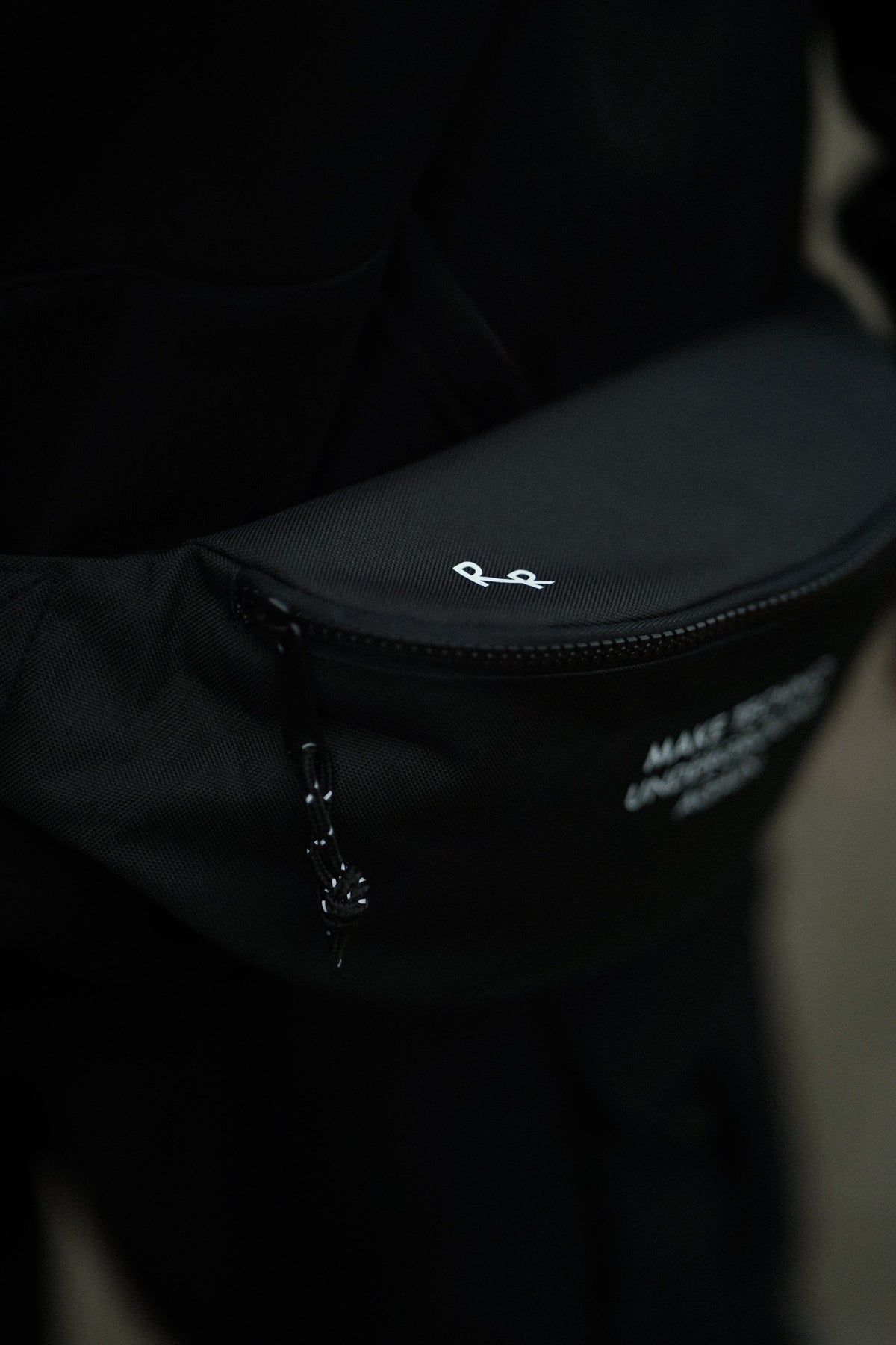 Belt Bag Make Techno Underground Again